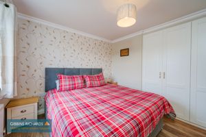 Bedroom- click for photo gallery